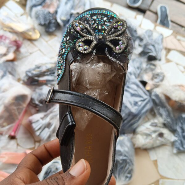 Size 30 girl shoe